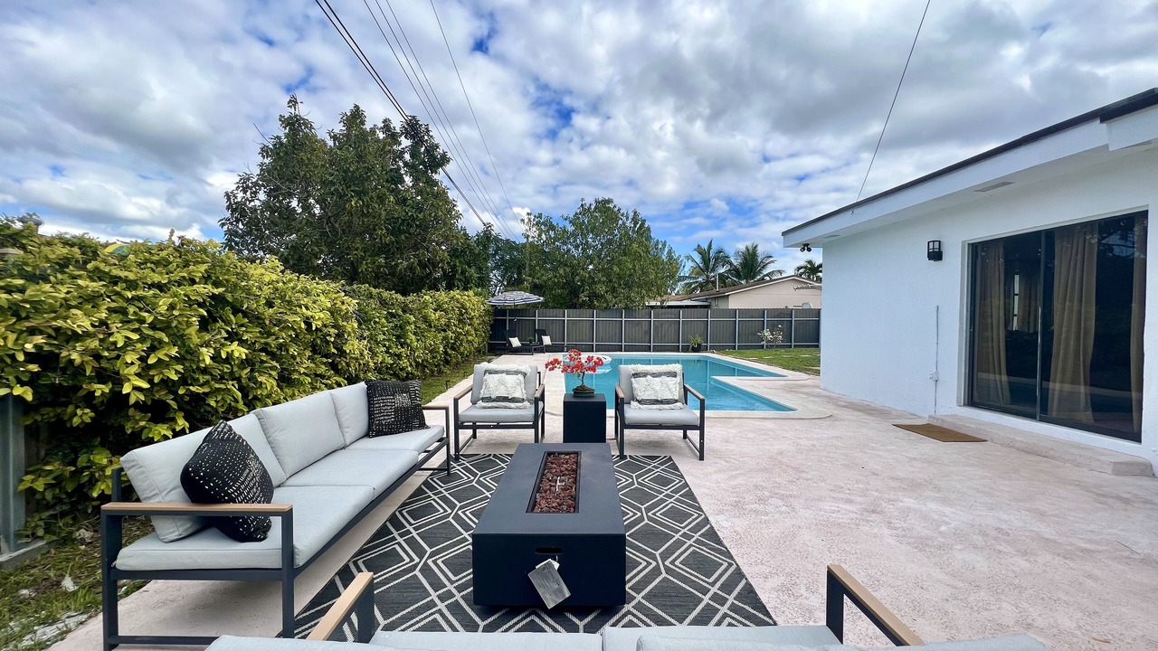 Photo of Patio Balcony in Ludlam