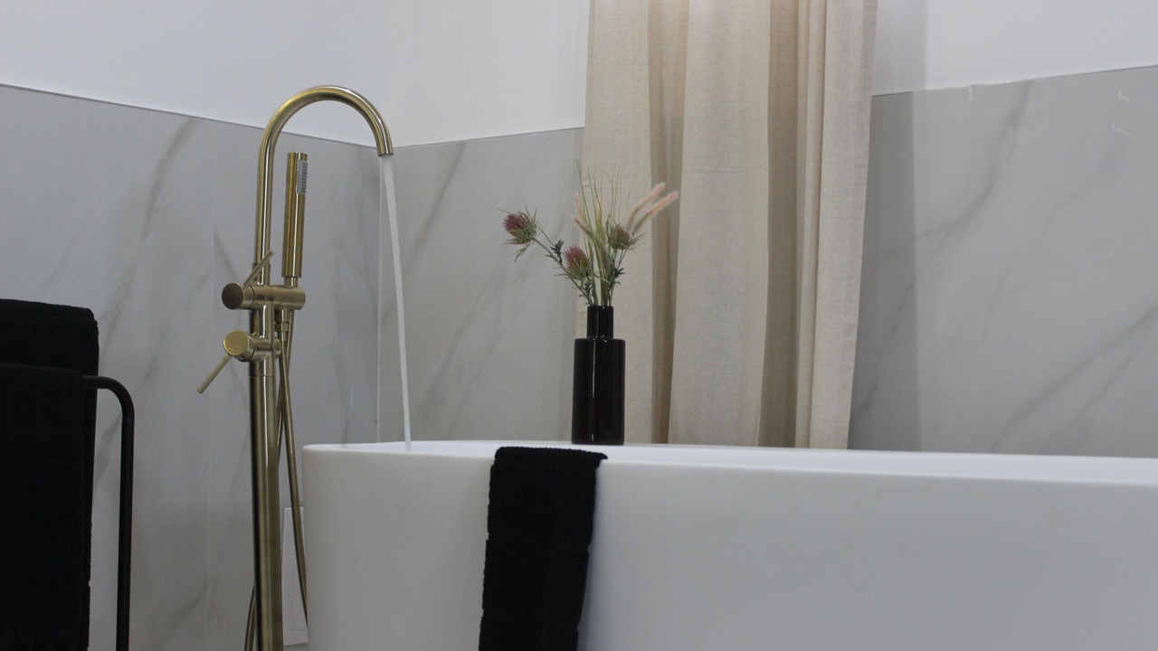 Photo of Bathroom in Ludlam