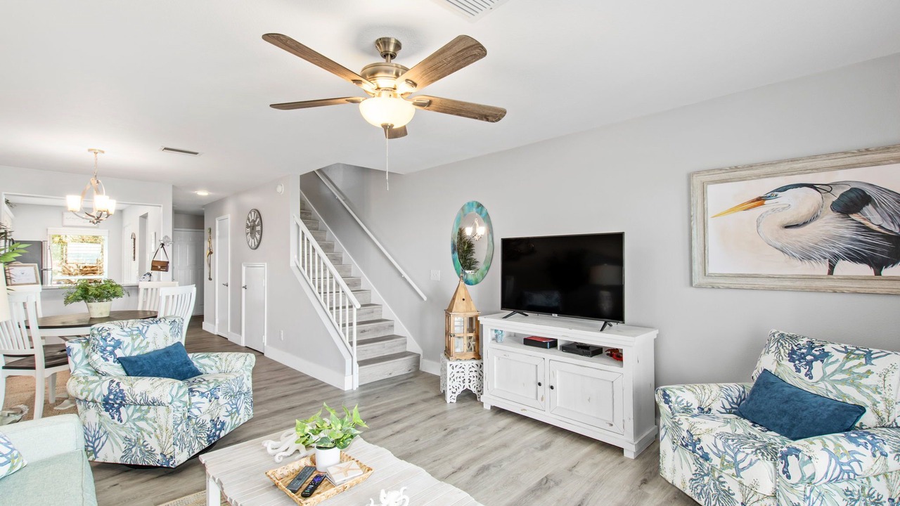 Photo of Livingroom in Butler Beach