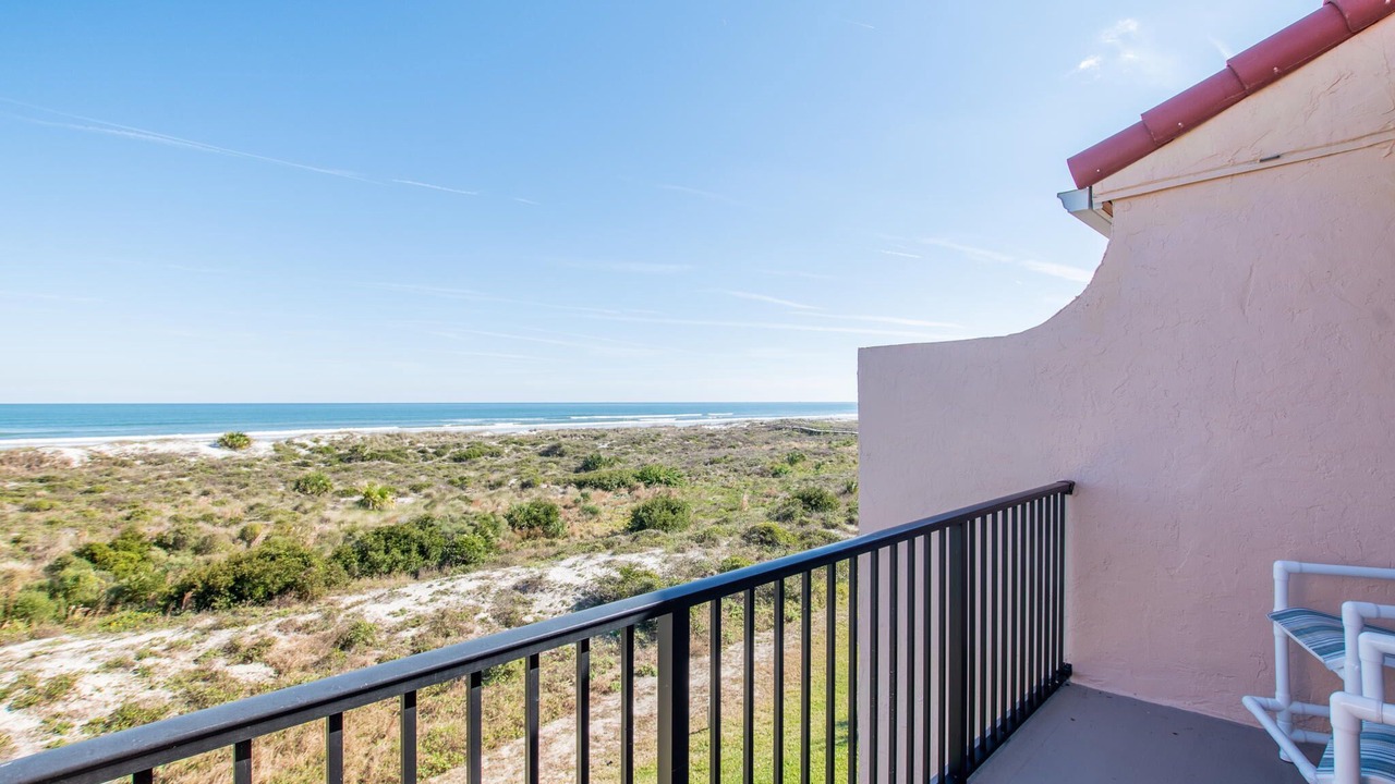 Photo of Patio Balcony in Butler Beach