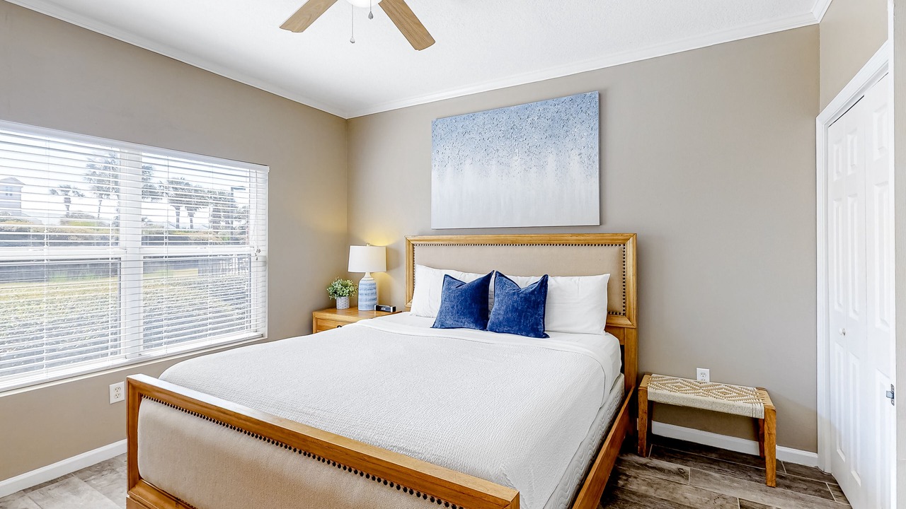 Photo of Bedroom in Frangista Beach