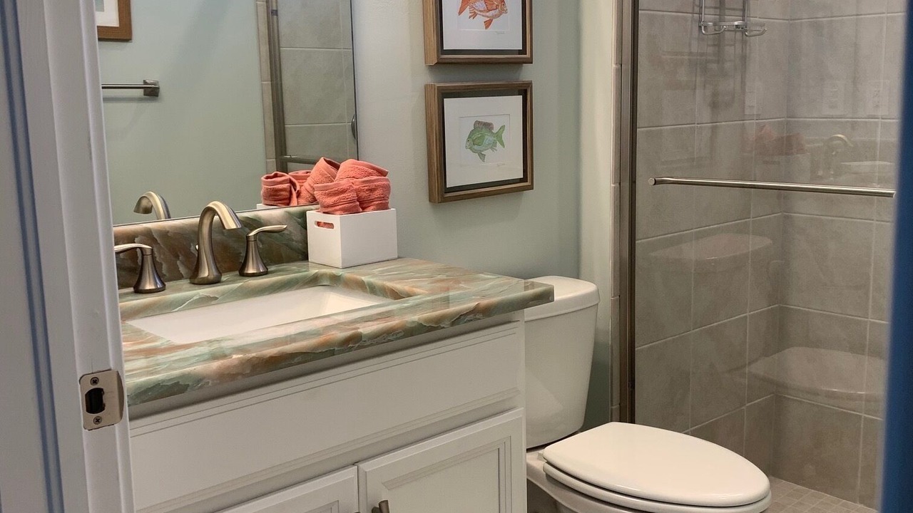 Photo of Bathroom in Naples