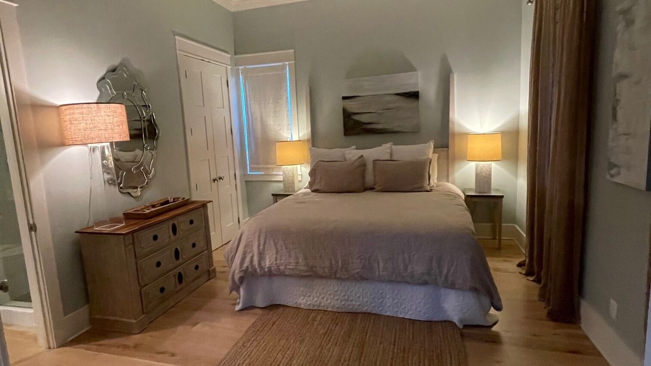 Photo of Bedroom in Forest District