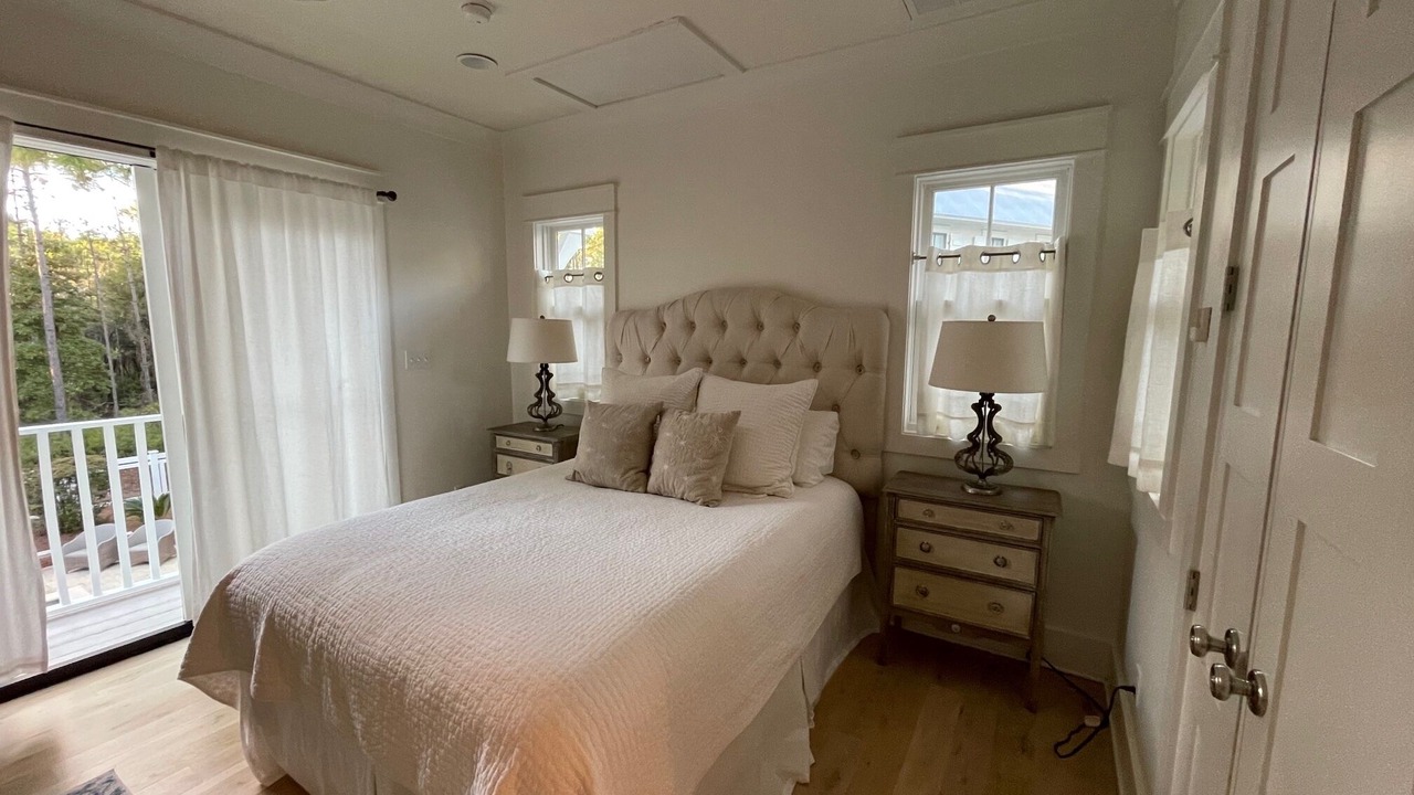 Photo of Bedroom in Forest District