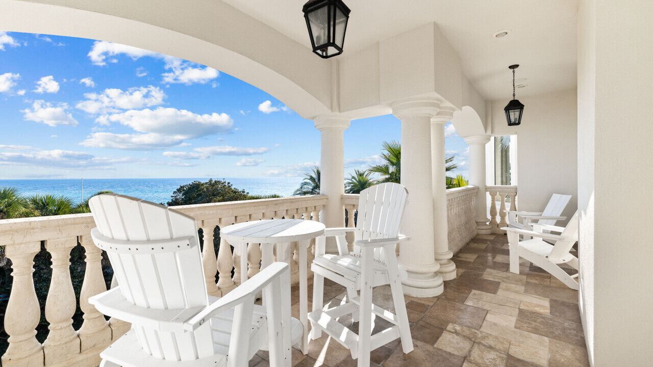 Photo of Patio Balcony in Seacrest