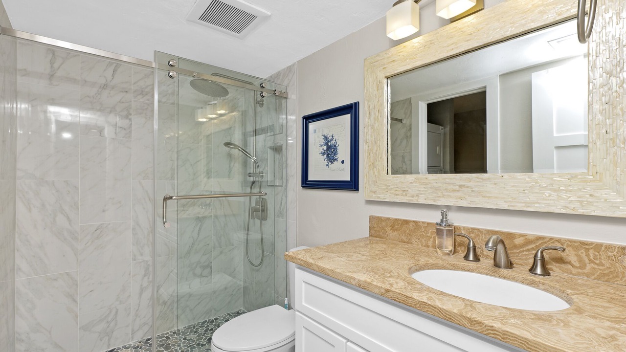 Photo of Bathroom in Crescent Beach