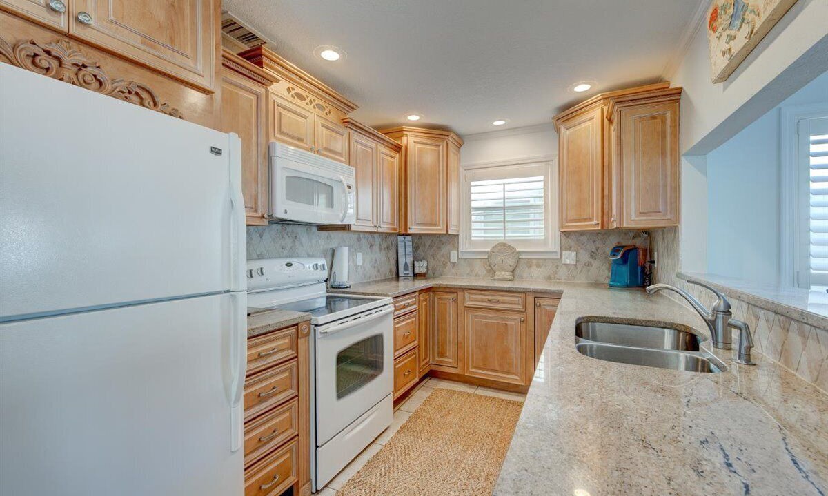 Photo of Kitchen in Holiday Isle