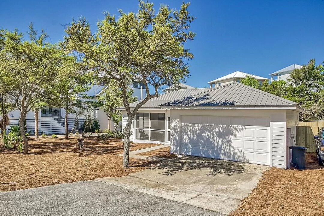 Photo of Outdoor in Dune Allen Beach