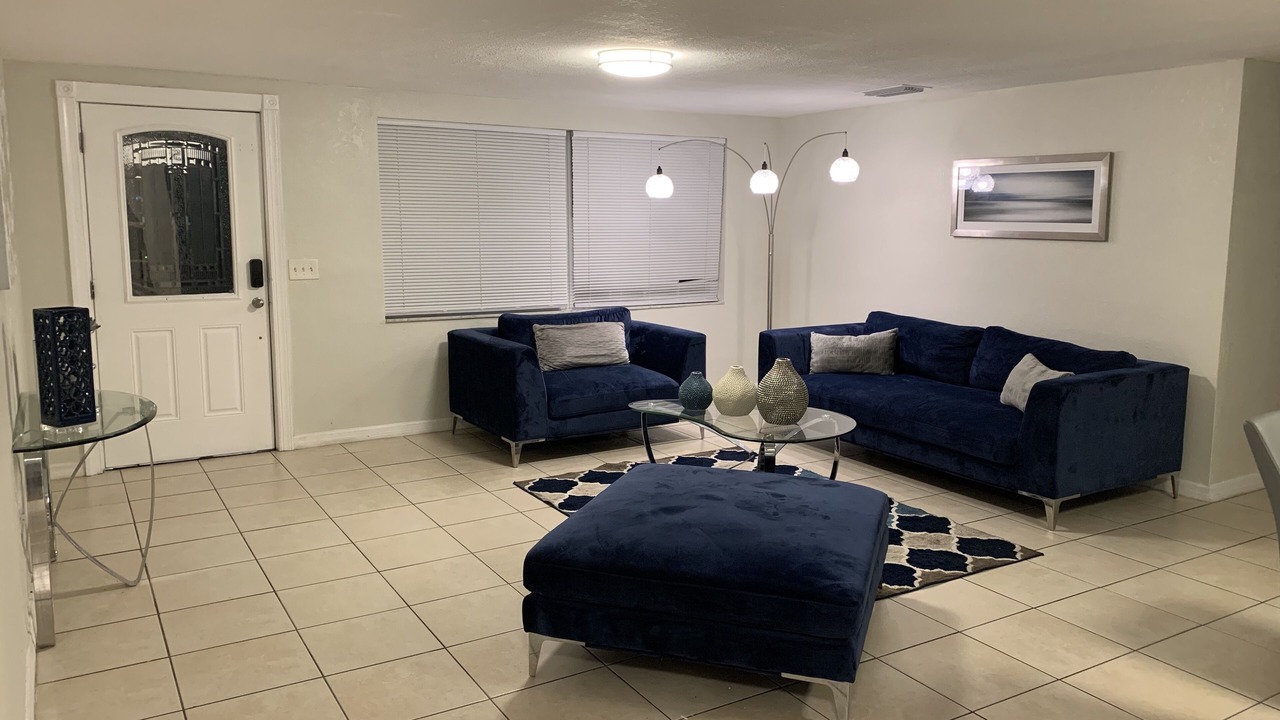 Photo of Livingroom in Tanglewood Terrace