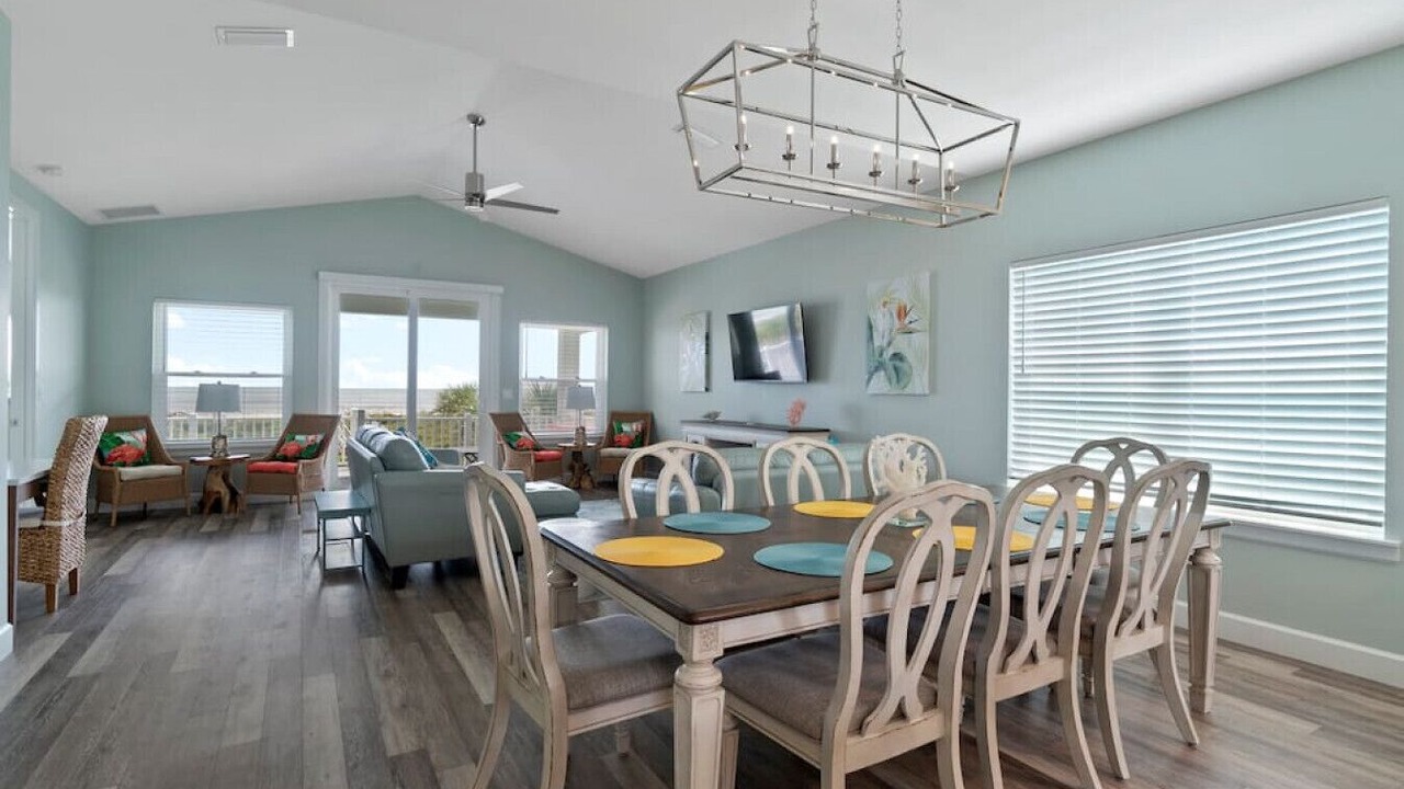 Photo of Bedroom in Butler Beach