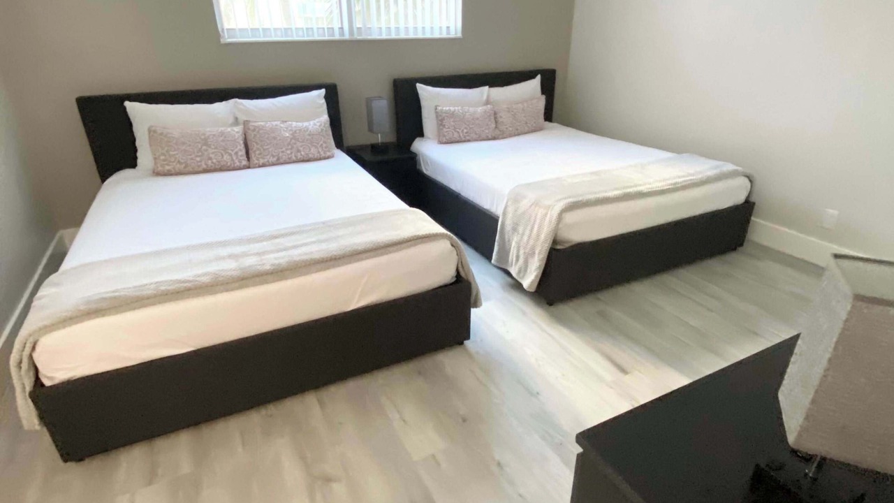 Photo of Bedroom in Hollywood South Central Beach