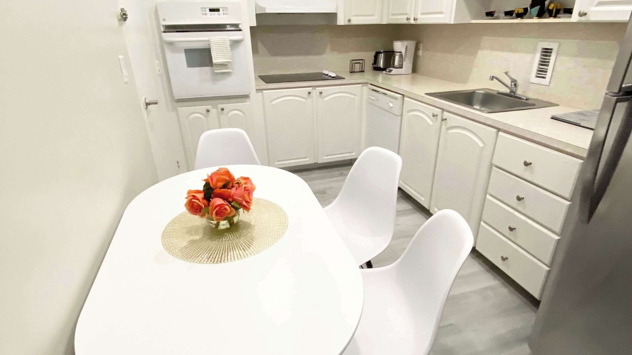 Photo of Kitchen in Hollywood South Central Beach