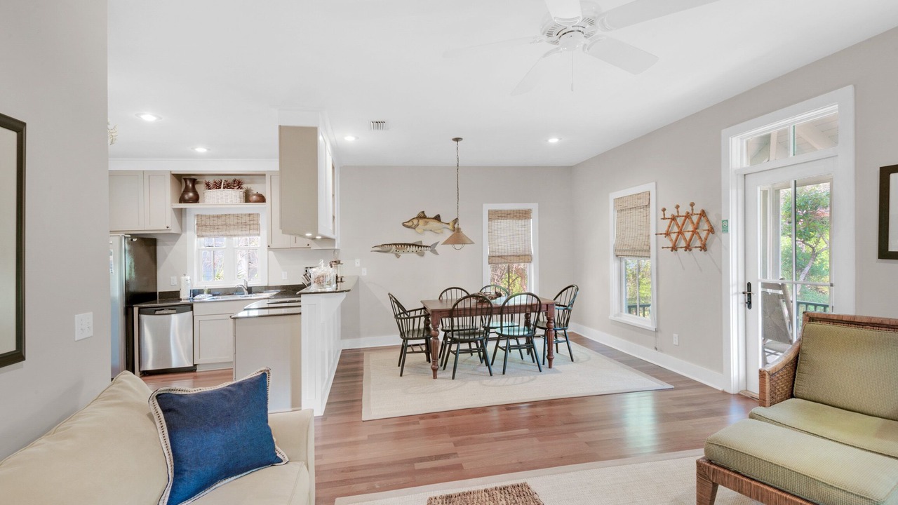 Photo of Livingroom in Seacrest