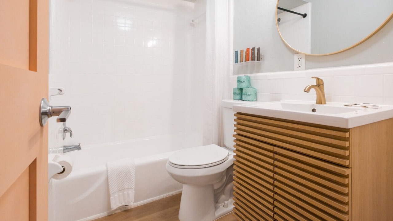 Photo of Bathroom in Bay Esplanade