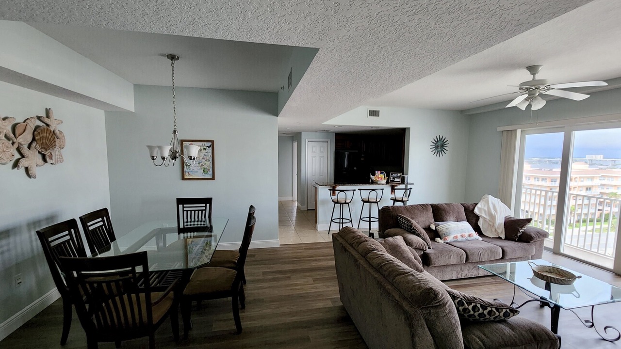 Photo of Livingroom in Daytona Beach Shores
