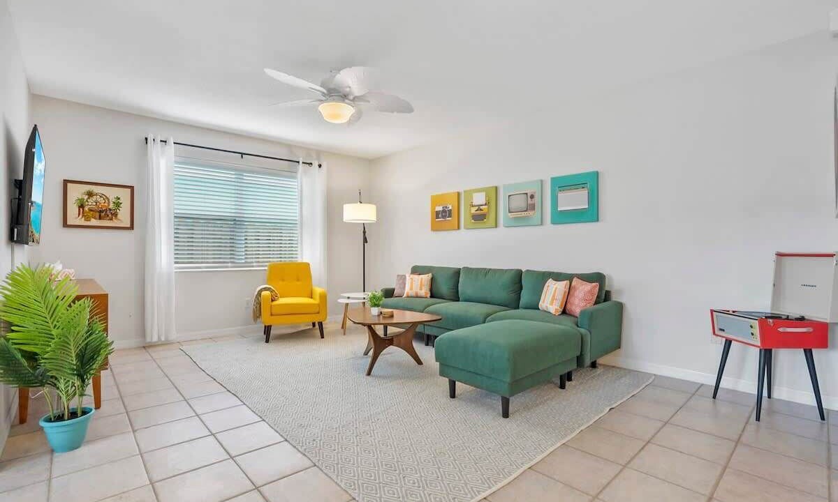 Photo of Livingroom in Coquina Gables