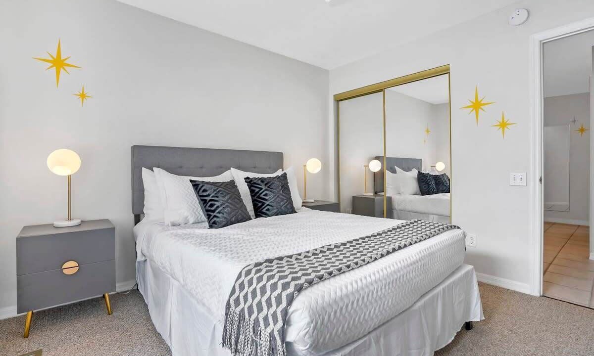 Photo of Bedroom in Coquina Gables