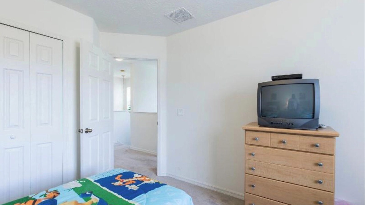 Photo of Bedroom in Eagle Pointe South