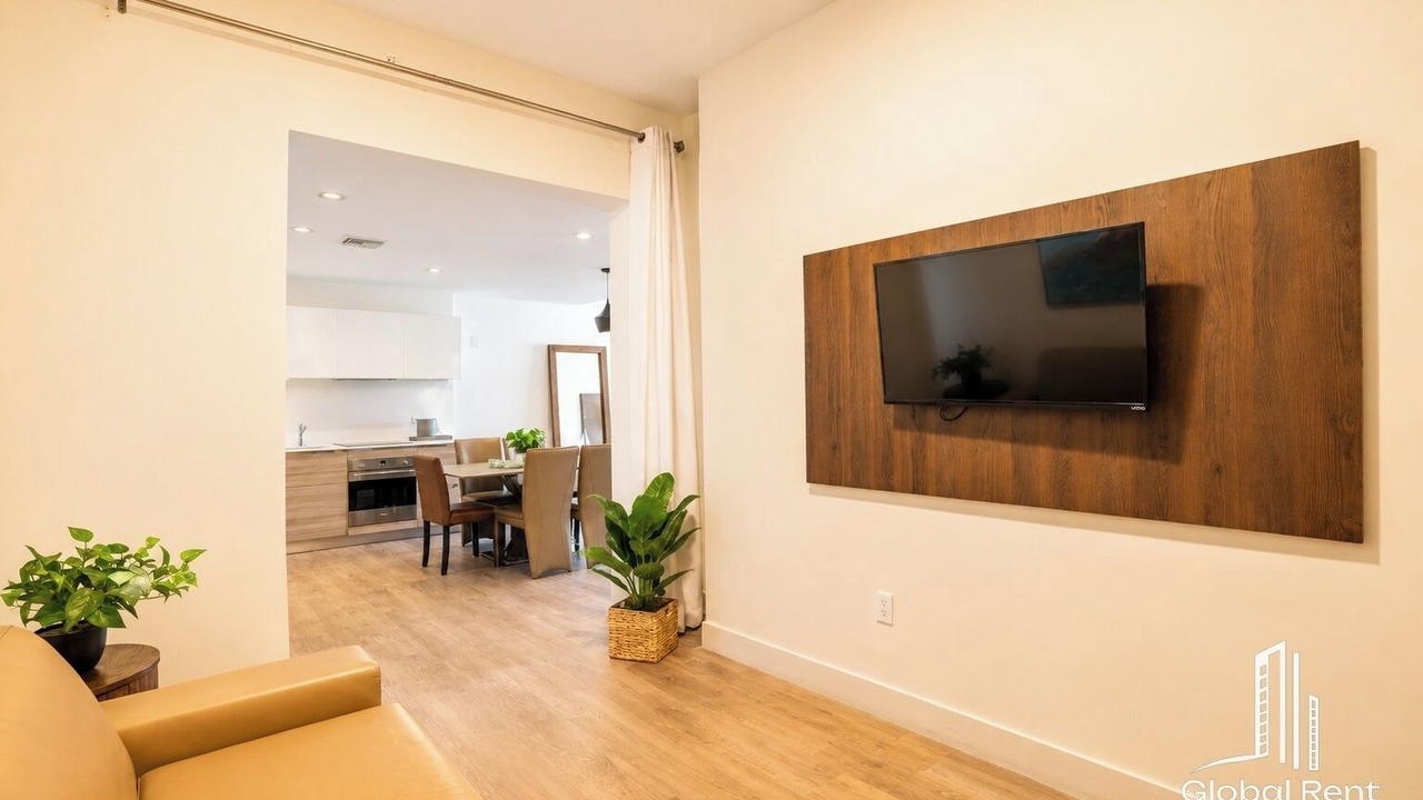 Photo of Livingroom in Hollywood