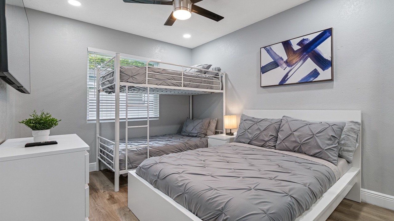 Photo of Bedroom in Sulphur Springs