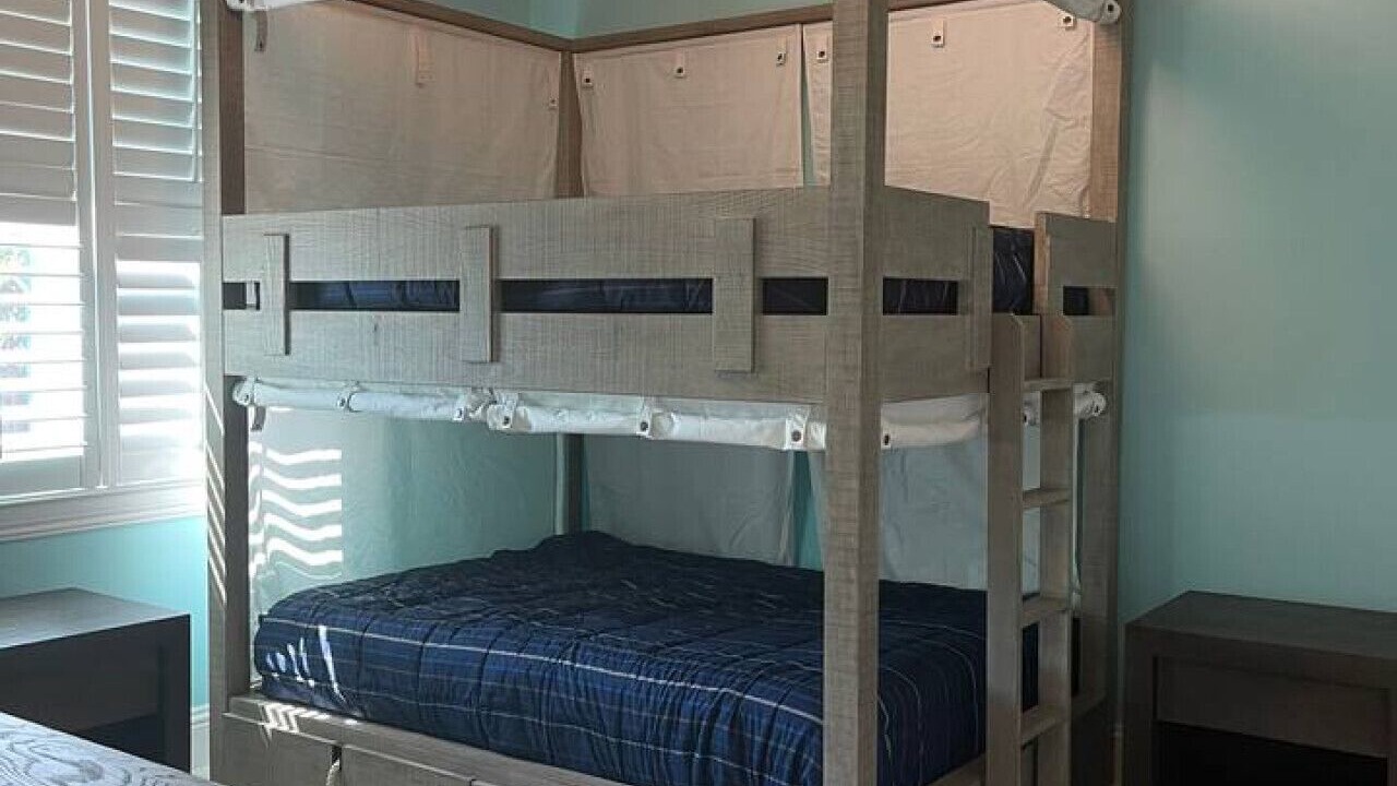 Photo of Bedroom in Stuart