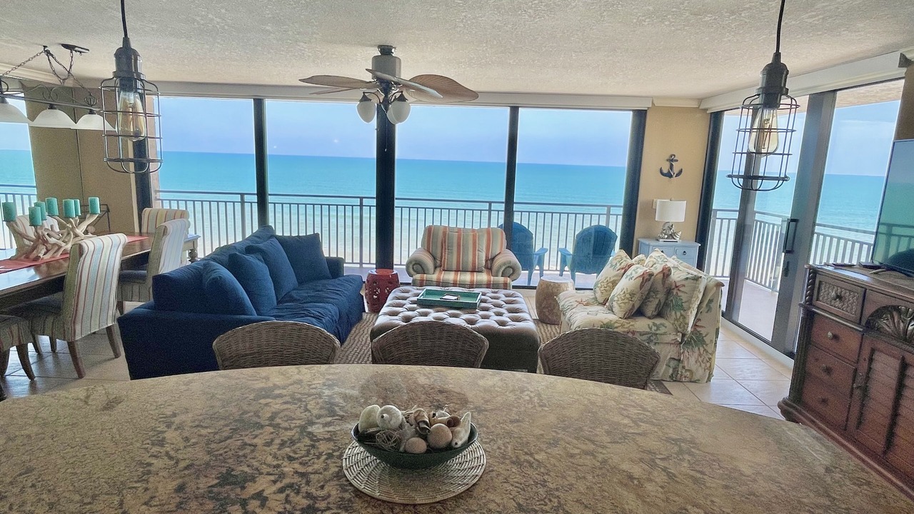 Photo of Livingroom in New Smyrna Beach