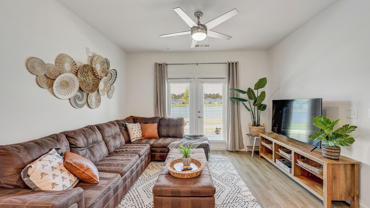 Photo of Livingroom in Northside