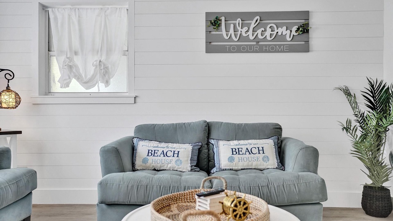 Photo of Livingroom in Deerfield Beach