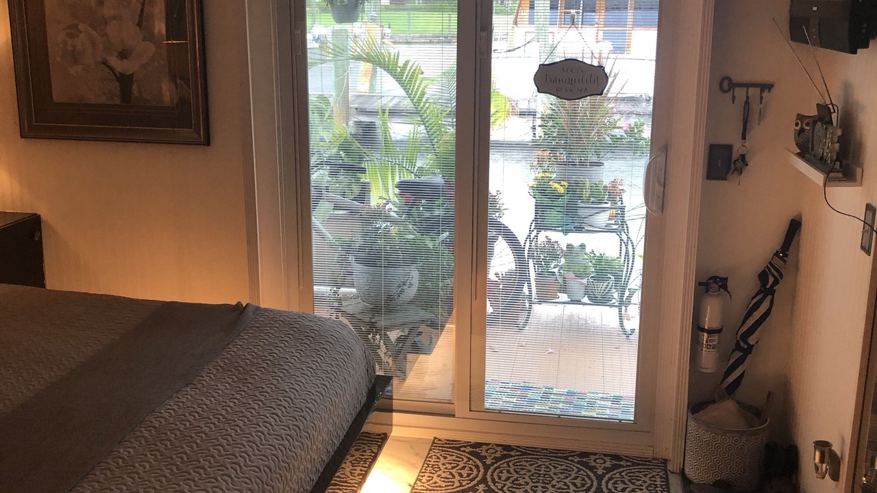 Photo of Bedroom in Lochmoor Waterway Estates