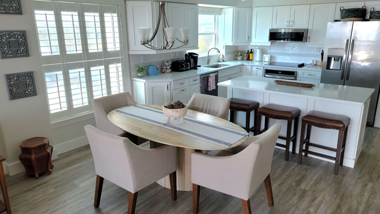Photo of Bedroom in Crescent Beach