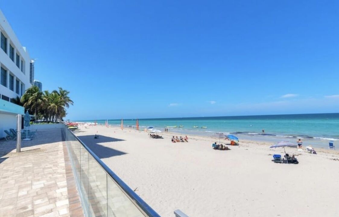 Photo of Outdoor in Hollywood South Central Beach