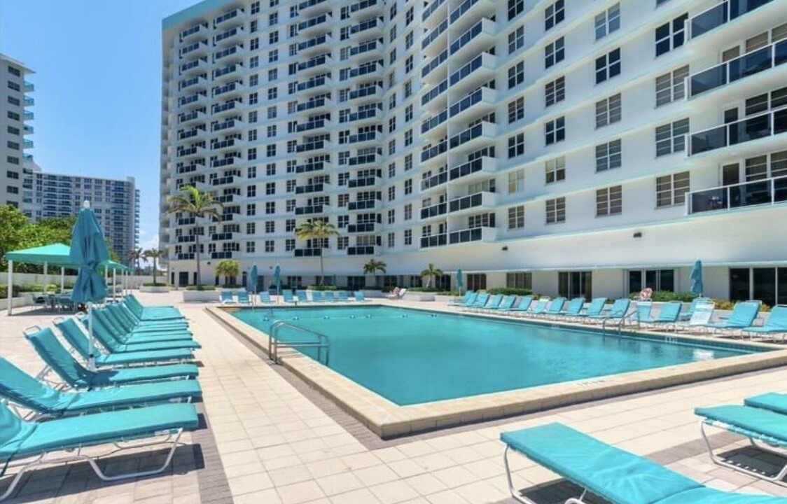 Photo of Outdoor in Hollywood South Central Beach