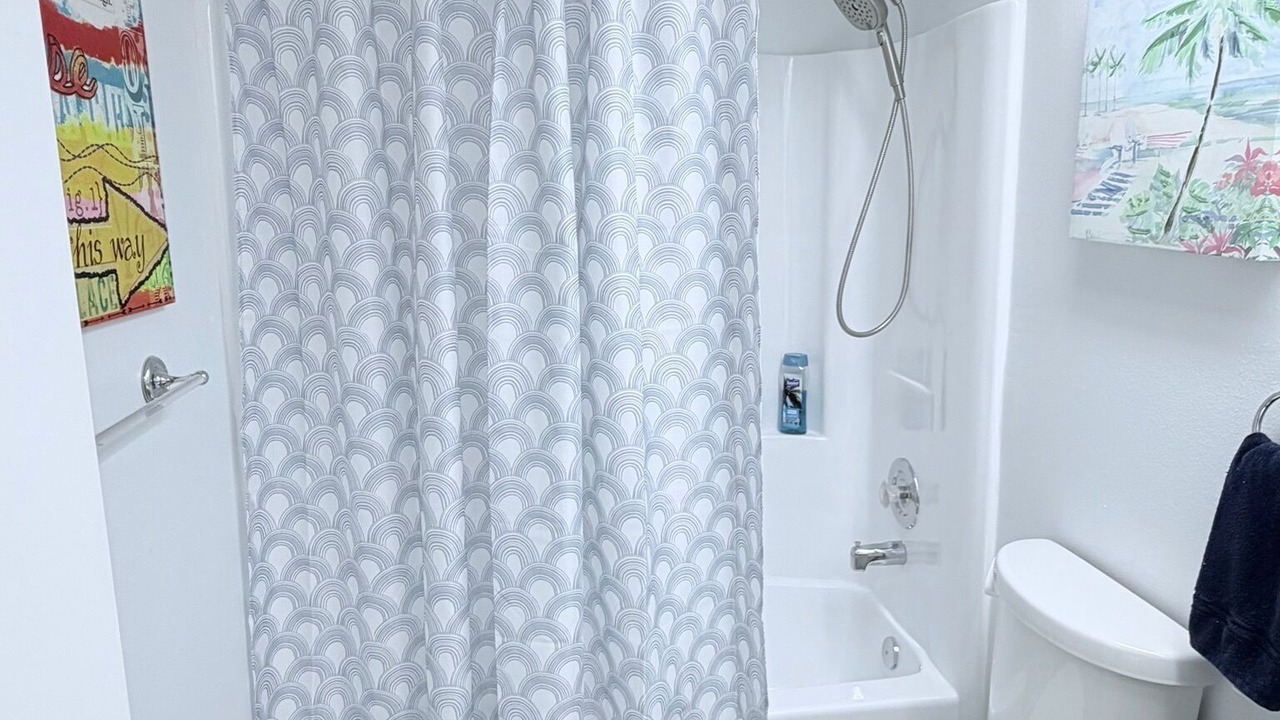 Photo of Bathroom in Weeki Wachee Gardens