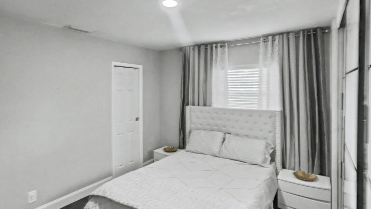 Photo of Bedroom in Old Seminole Heights
