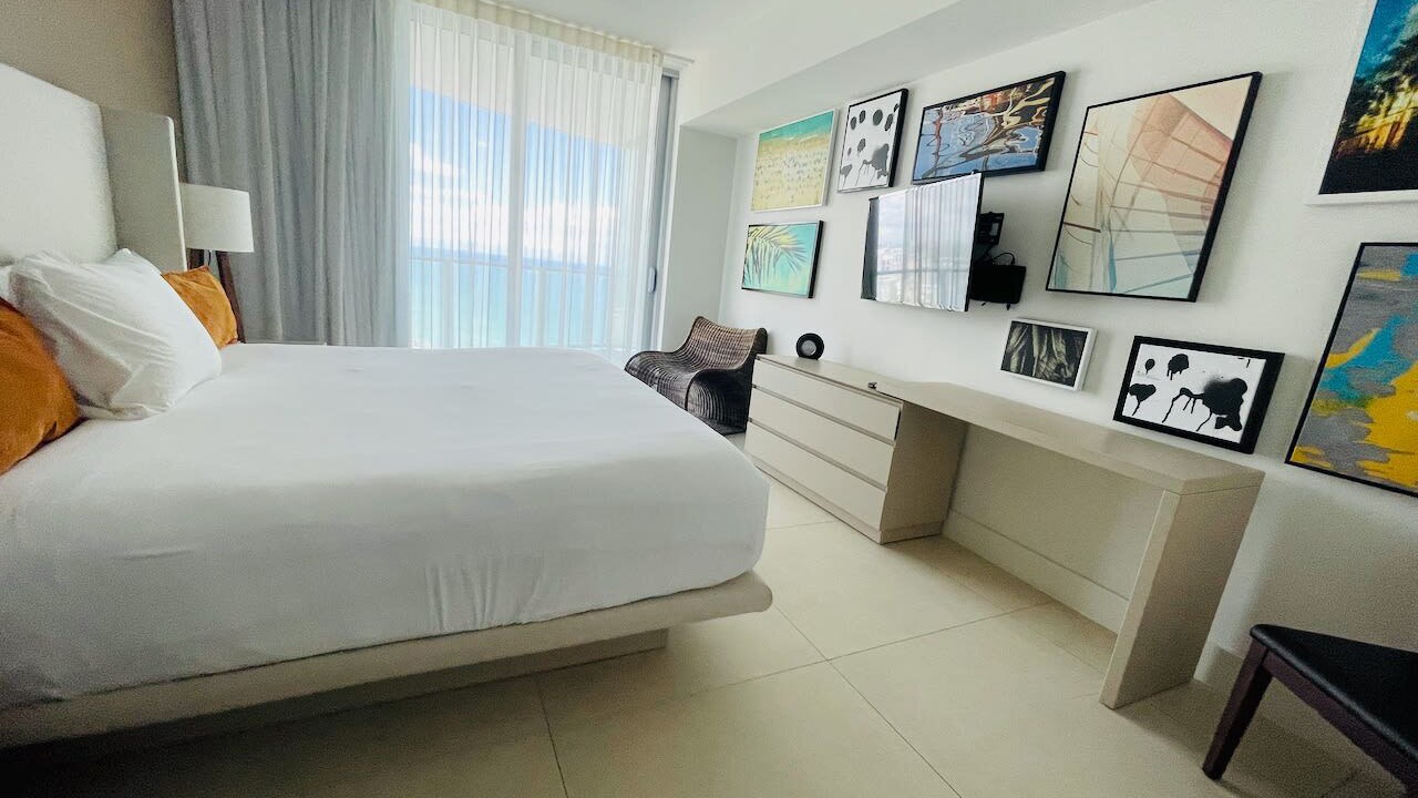 Photo of Bedroom in Hollywood South Central Beach