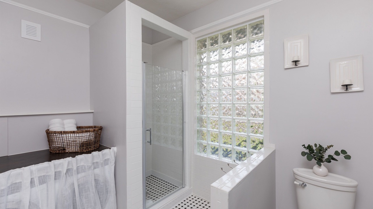 Photo of Bathroom in Lincolnville