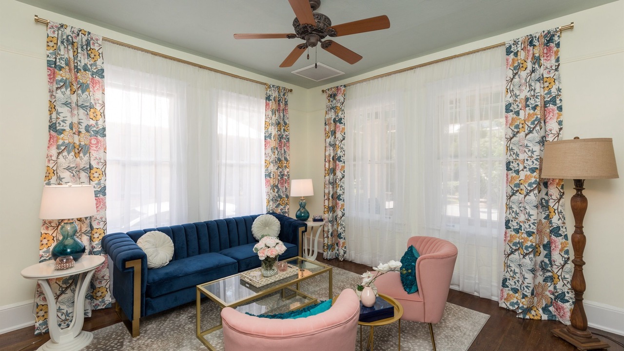 Photo of Livingroom in Lincolnville