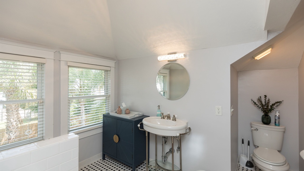 Photo of Bathroom in Lincolnville