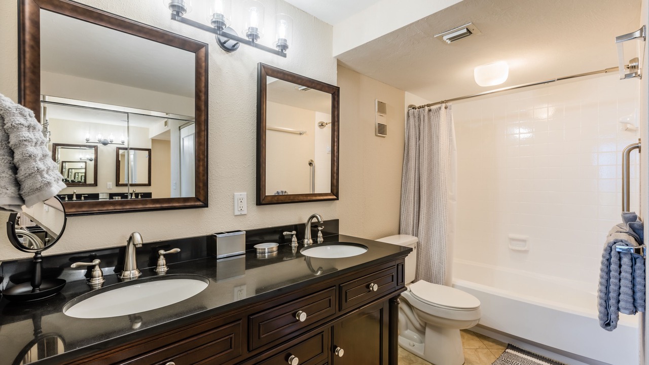 Photo of Bathroom in Marco Island