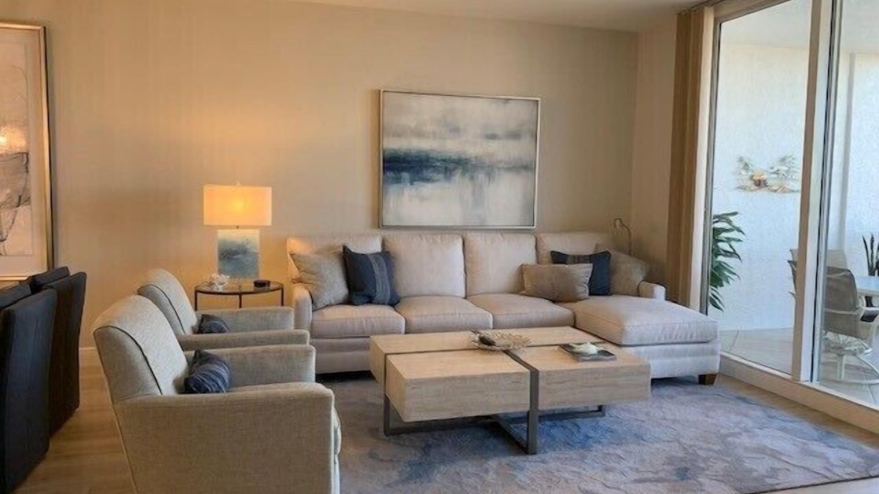 Photo of Bedroom in Vanderbilt Beach
