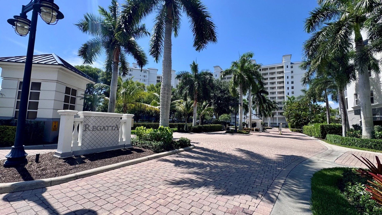 Photo of Outdoor in Vanderbilt Beach