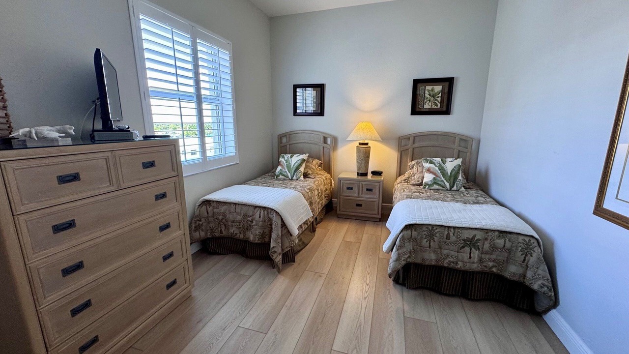 Photo of Bedroom in Vanderbilt Beach