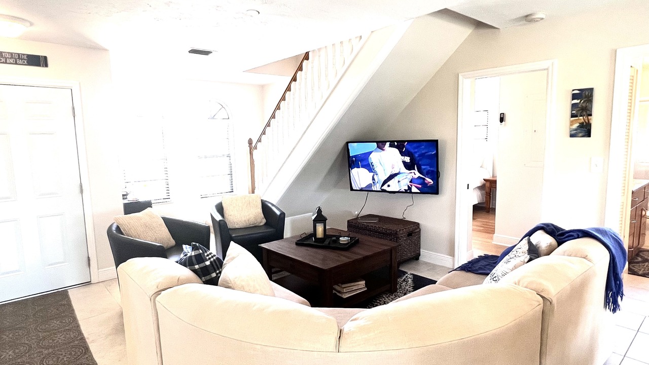 Photo of Livingroom in Summerland Key