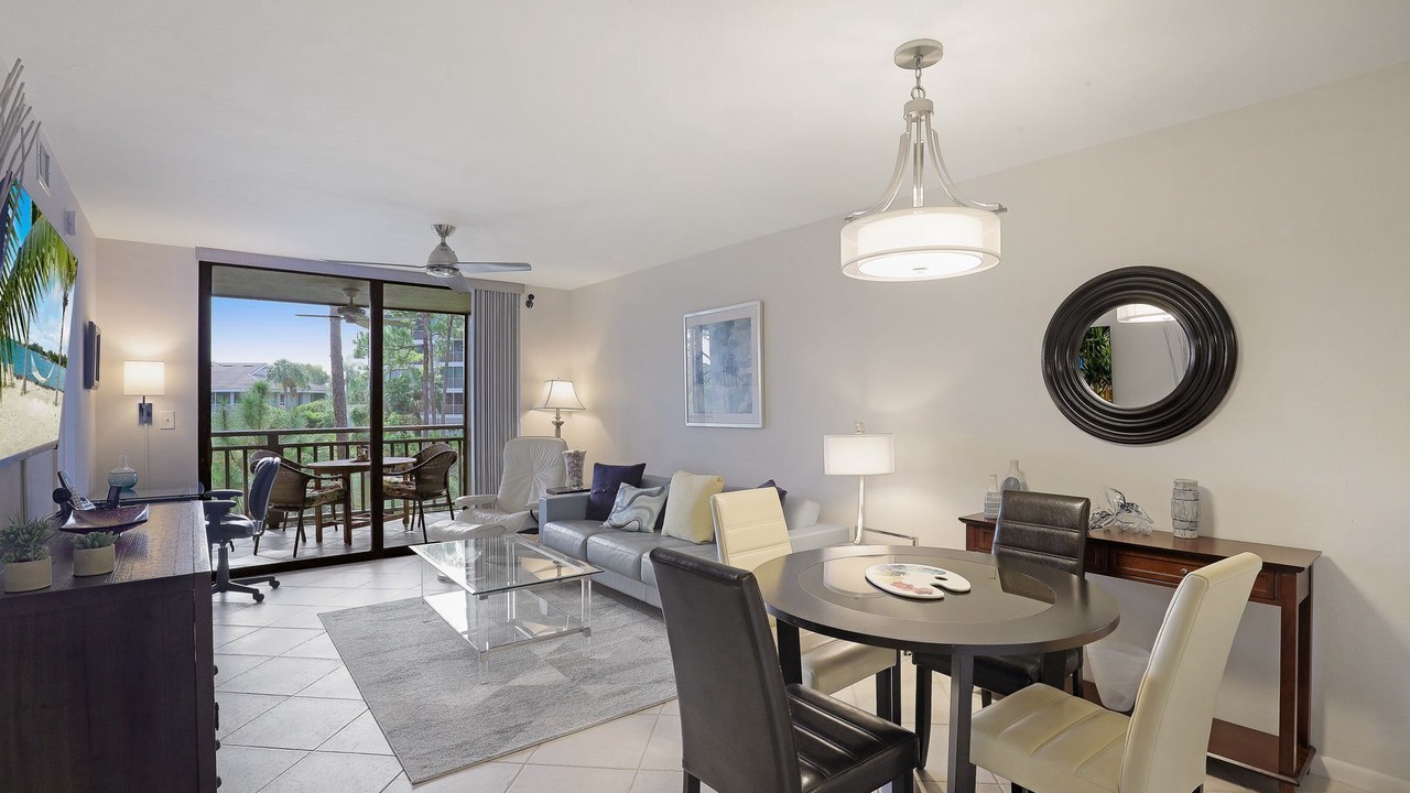 Photo of Livingroom in Bonita Bay
