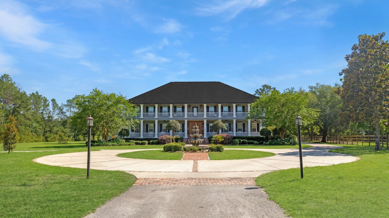 Photo of Outdoor in Waverly