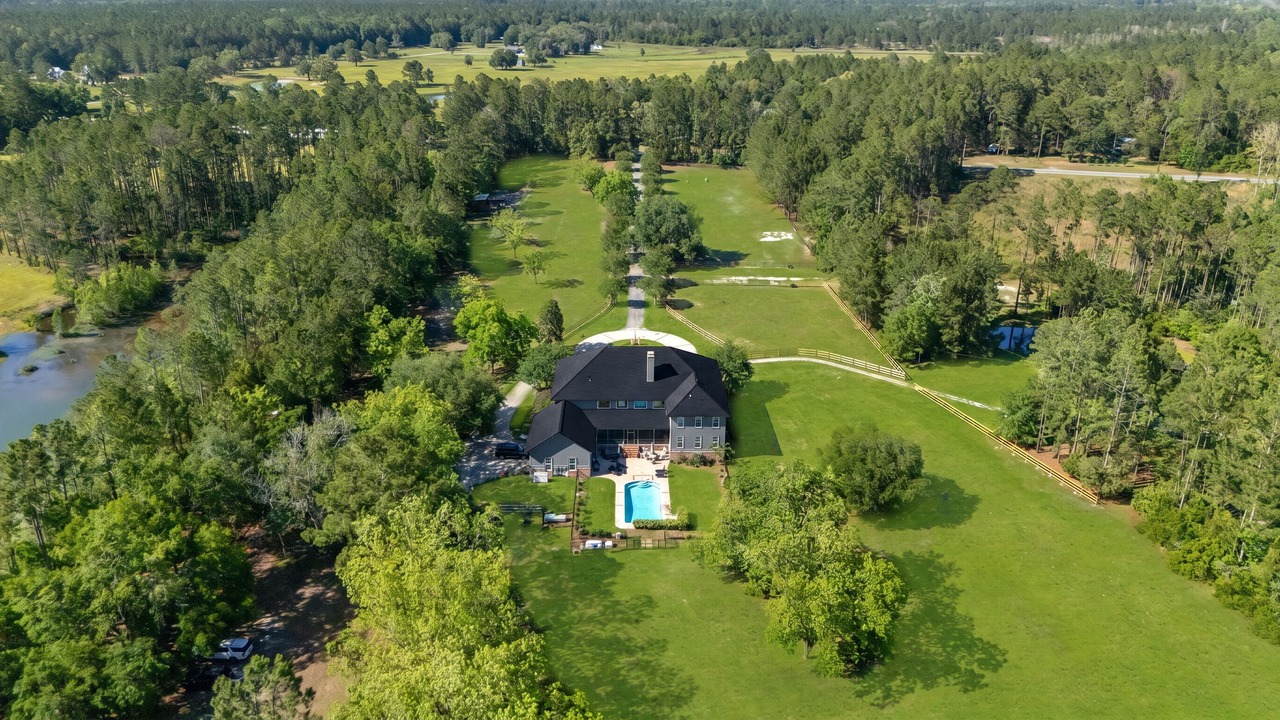 Photo of Outdoor in Waverly
