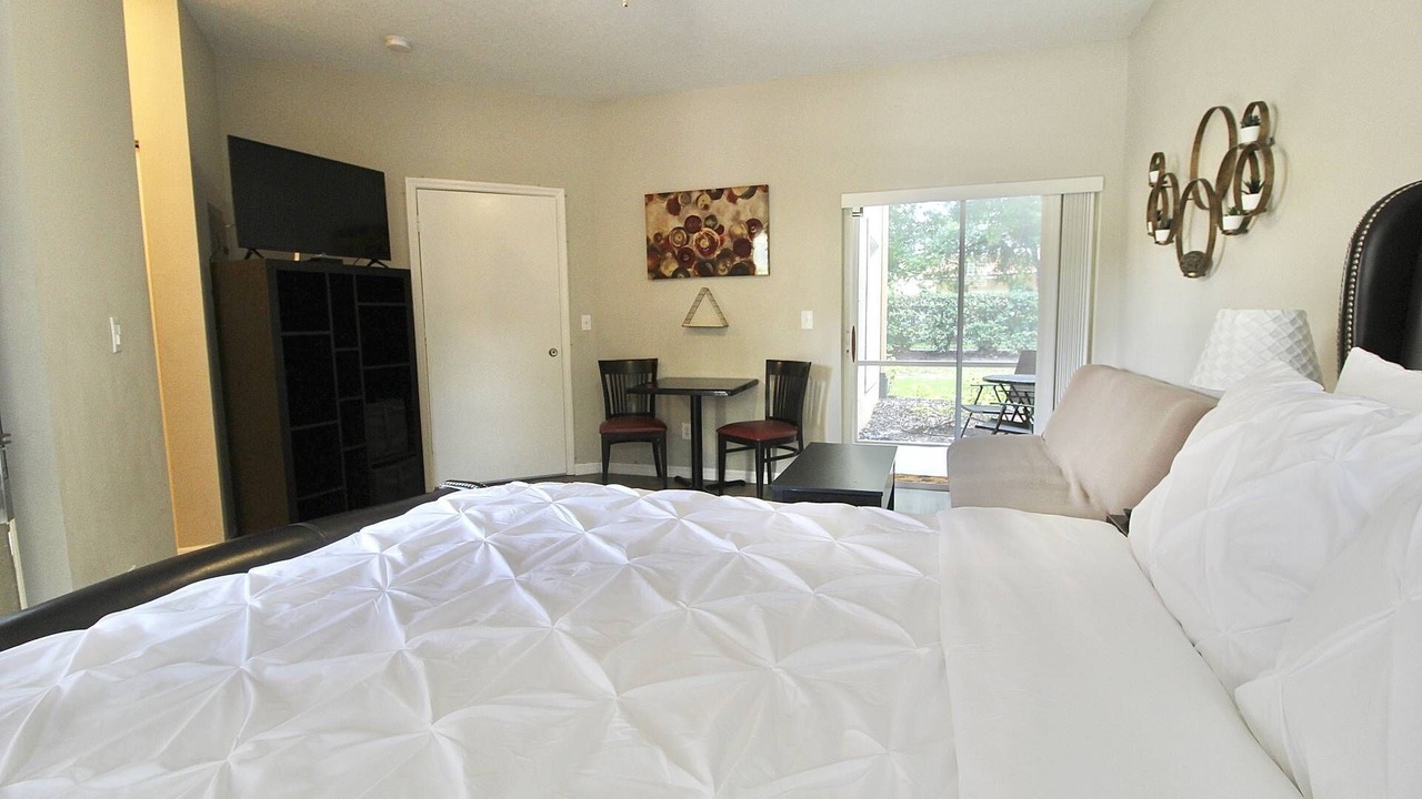 Photo of Bedroom in Port Saint Lucie