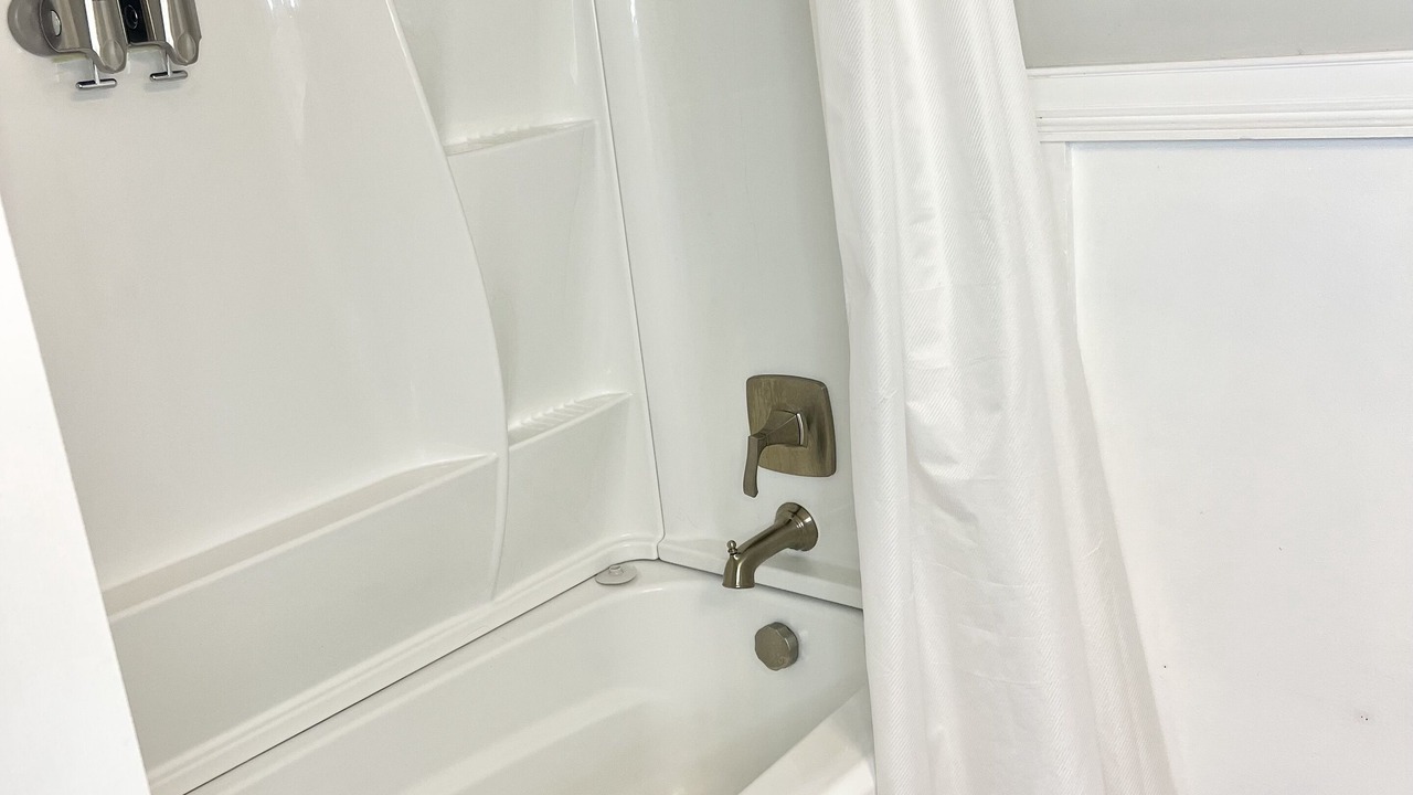 Photo of Bathroom in Lutz