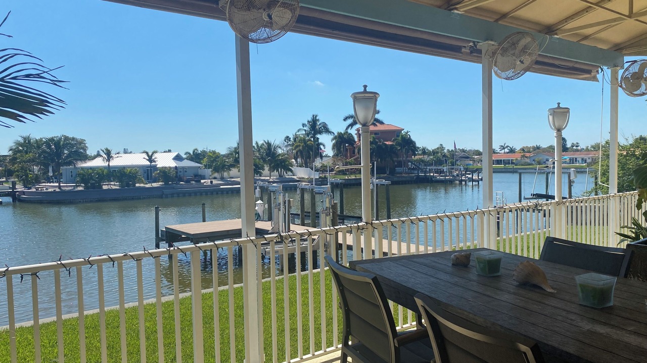Photo of Outdoor in Broadwater