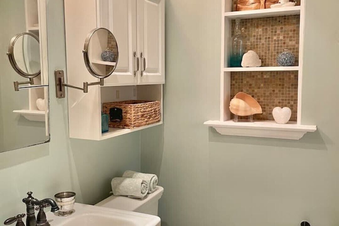 Photo of Bathroom in Lake Ida Shores